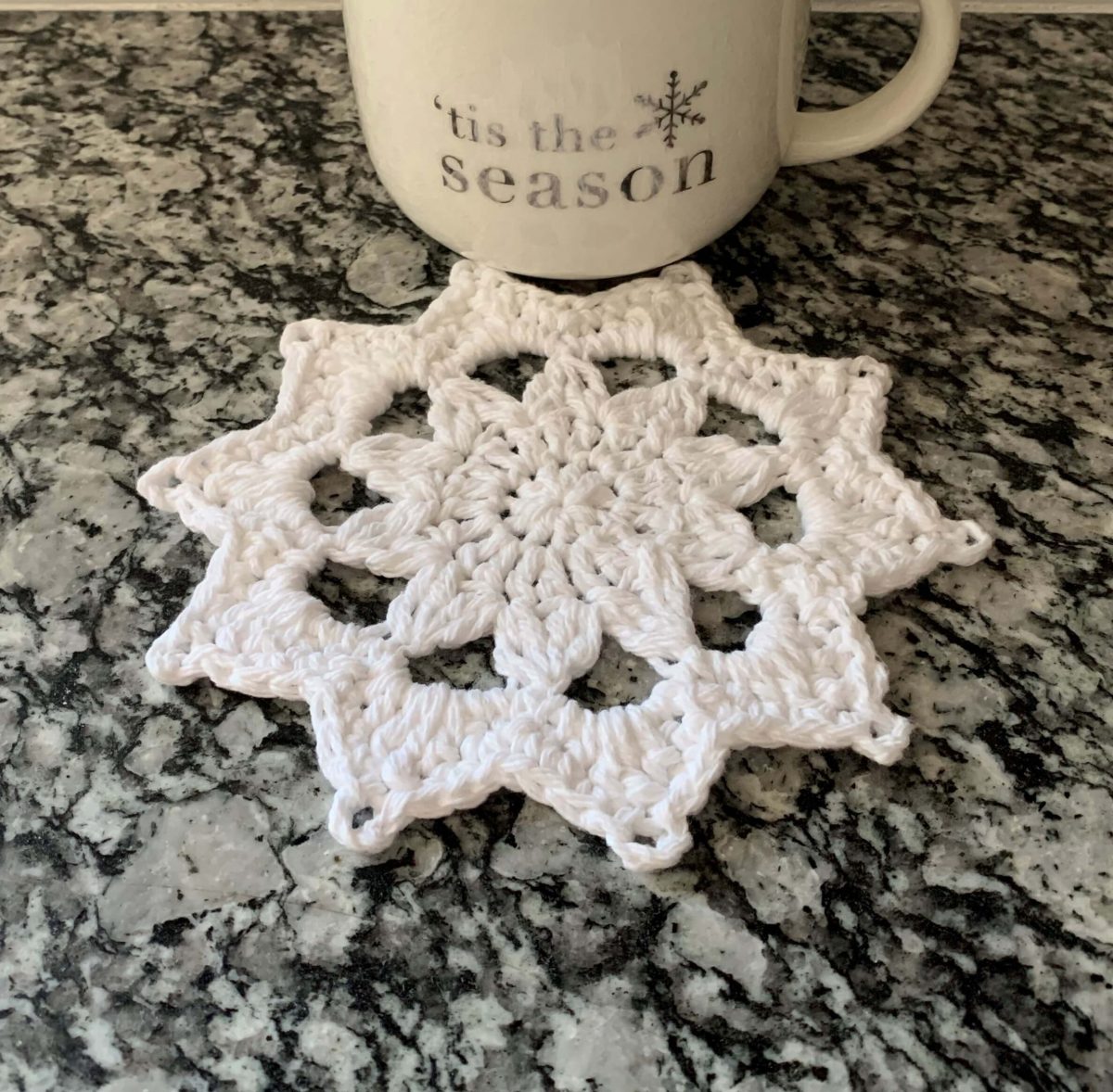 Omega Snowflake – Free Crochet Pattern