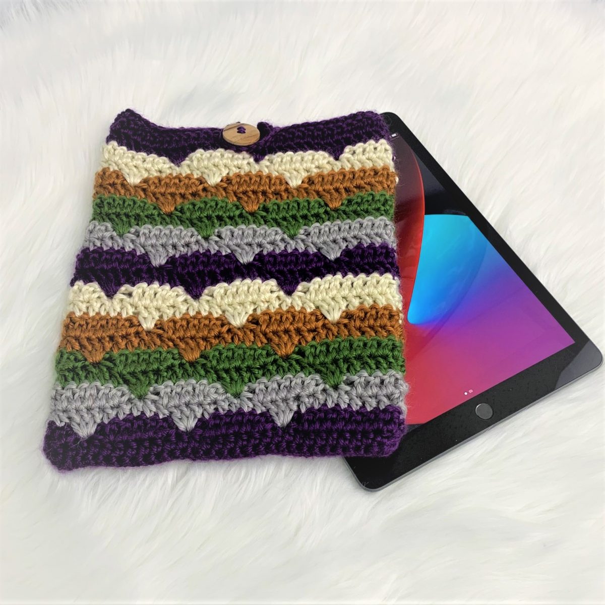 Wander iPad Cover – Free Crochet Pattern